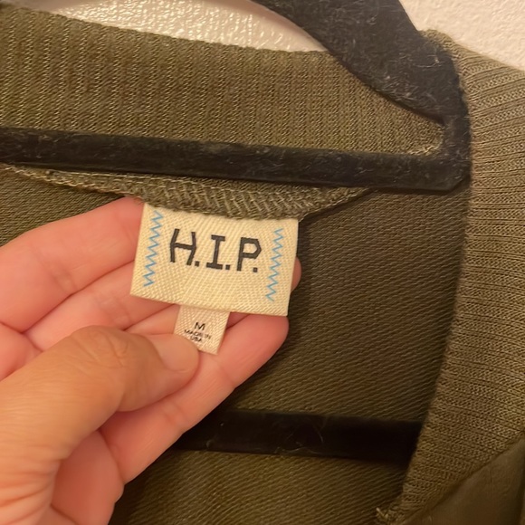 H.I.P. Sleeveless cardigan - Picture 3 of 7